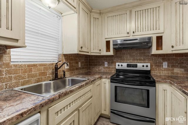 4830 COLLEEN DRIVE, Wichita Falls, TX 76302