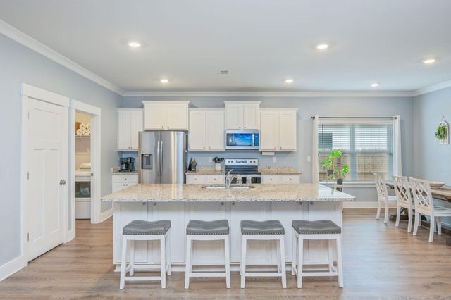 2413 Dakota Way, Crestview, FL 32536