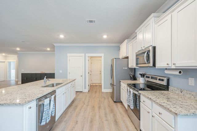 2413 Dakota Way, Crestview, FL 32536