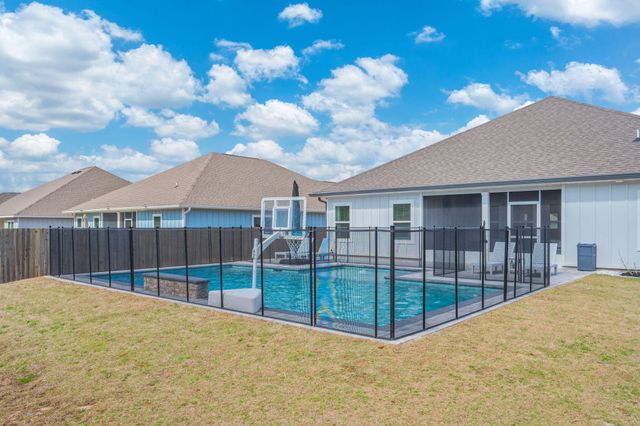 2413 Dakota Way, Crestview, FL 32536