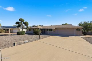 11601 N HACIENDA Drive, Sun City, AZ 85351