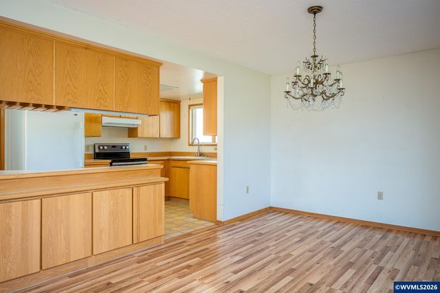 16205 SW King Charles Av, King City, OR 97224