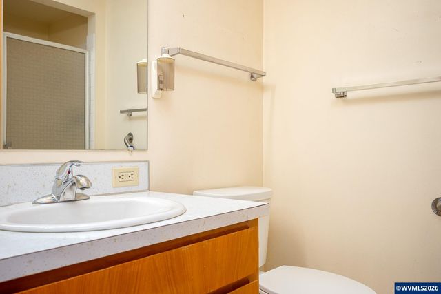 16205 SW King Charles Av, King City, OR 97224