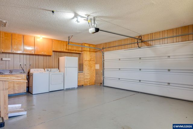 16205 SW King Charles Av, King City, OR 97224