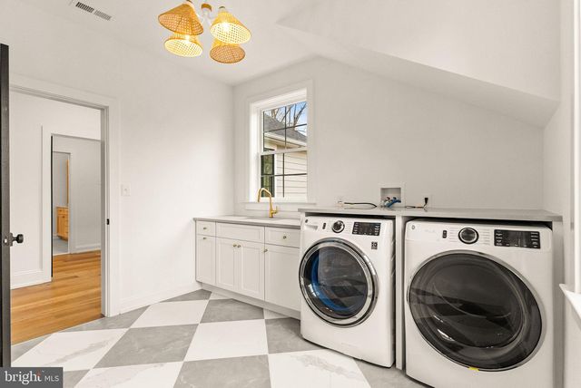 1401 TIMBER MILL LN, West Chester, PA 19380