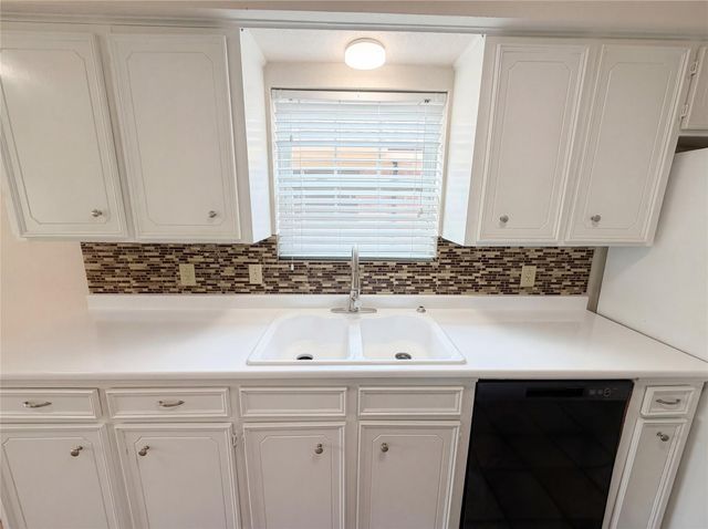 1902 New Orleans Street, Deer Park, TX 77536