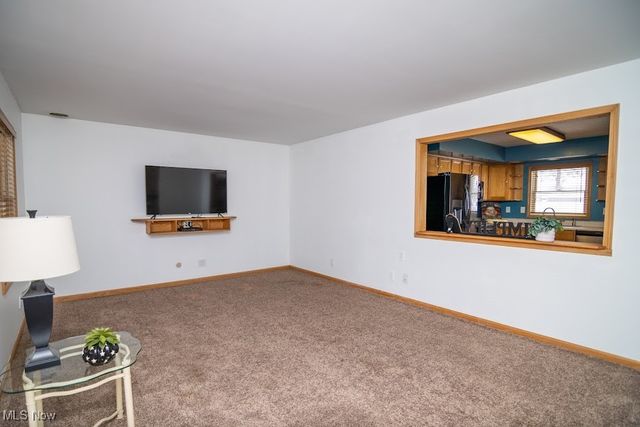 209 Maple Avenue, St Clairsville, OH 43950