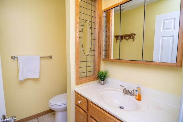 209 Maple Avenue, St Clairsville, OH 43950