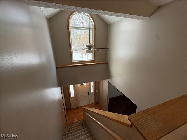 209 Maple Avenue, St Clairsville, OH 43950