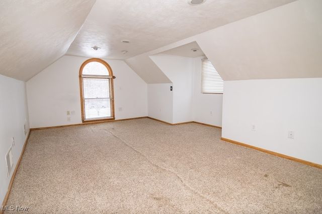 209 Maple Avenue, St Clairsville, OH 43950