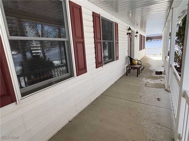 209 Maple Avenue, St Clairsville, OH 43950