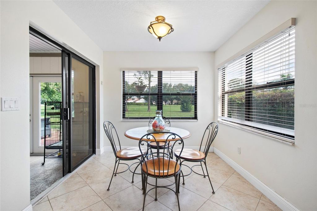 Image 17 of property listing at 6729 EDGEWORTH DRIVE, Orlando, FL 32819