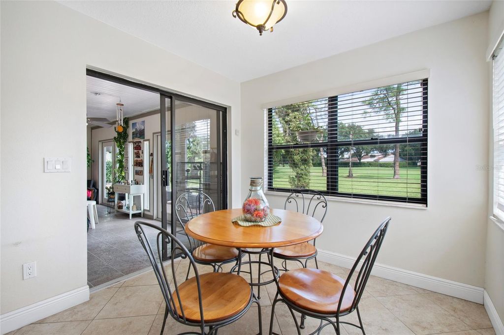 Image 18 of property listing at 6729 EDGEWORTH DRIVE, Orlando, FL 32819