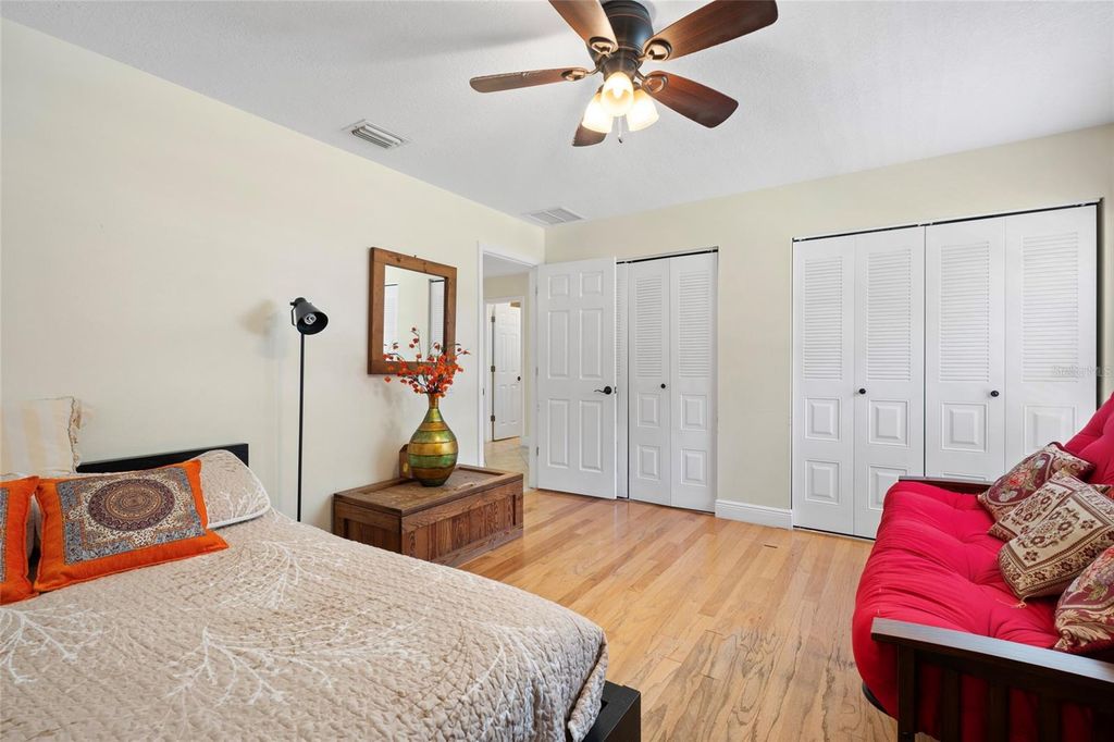 Image 26 of property listing at 6729 EDGEWORTH DRIVE, Orlando, FL 32819