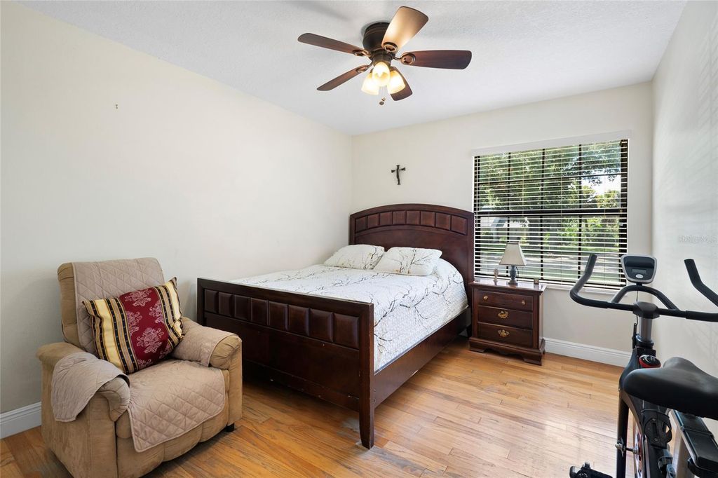 Image 27 of property listing at 6729 EDGEWORTH DRIVE, Orlando, FL 32819