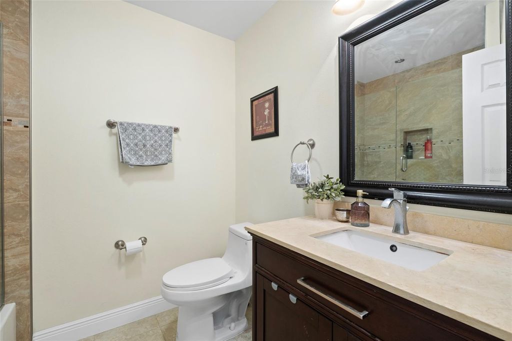Image 28 of property listing at 6729 EDGEWORTH DRIVE, Orlando, FL 32819
