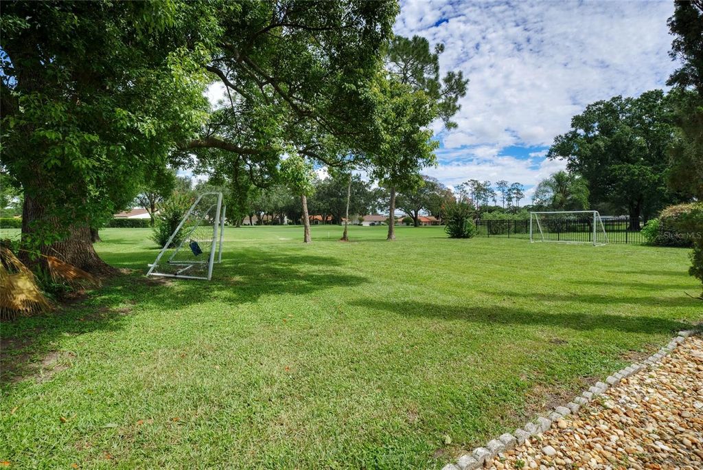Image 35 of property listing at 6729 EDGEWORTH DRIVE, Orlando, FL 32819
