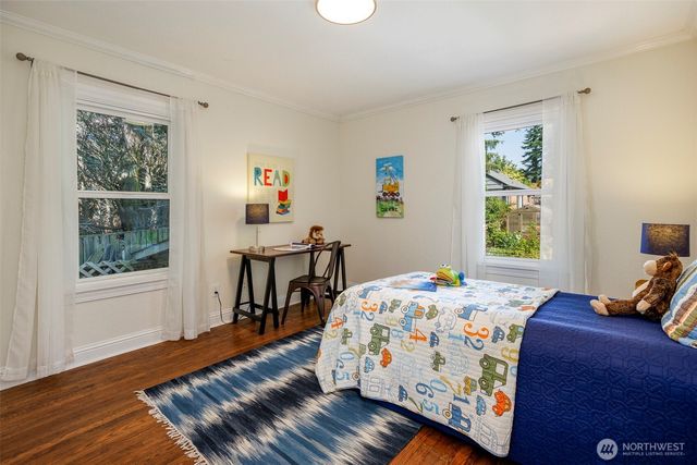 610 N 125th Street, Seattle, WA 98133