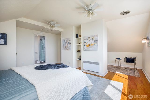 610 N 125th Street, Seattle, WA 98133