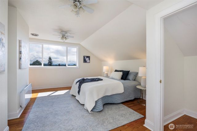 610 N 125th Street, Seattle, WA 98133