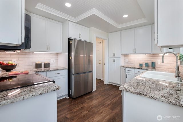 610 N 125th Street, Seattle, WA 98133