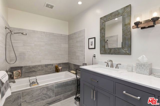29700 Windsong Lane, Agoura Hills, CA 91301