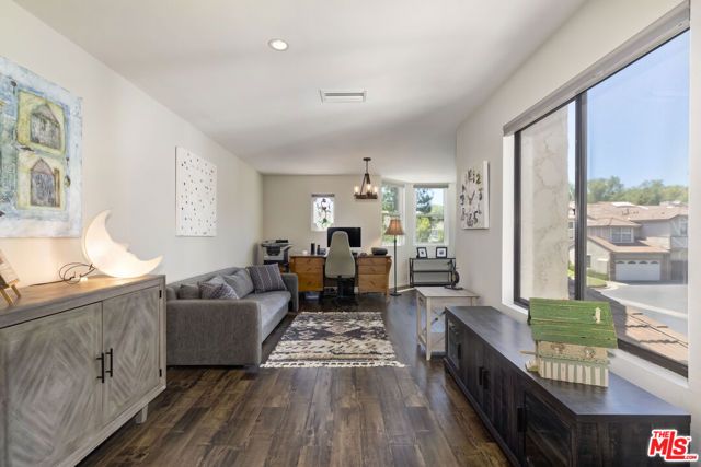 29700 Windsong Lane, Agoura Hills, CA 91301