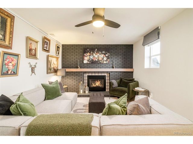 200 Acadia Ave, Lafayette, CO 80026