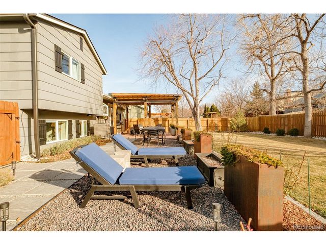 200 Acadia Ave, Lafayette, CO 80026