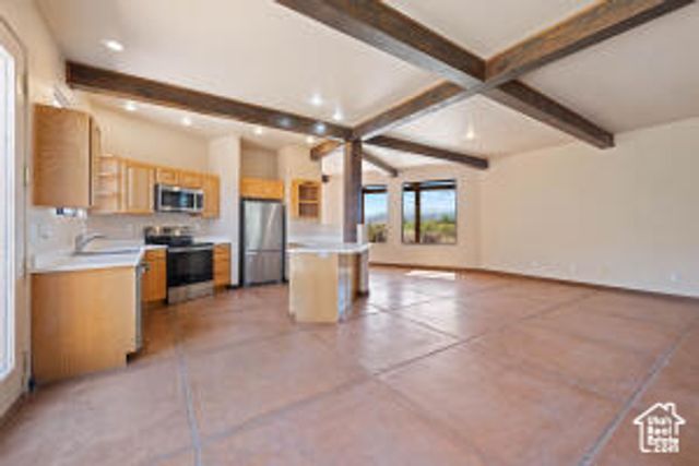 1151 W SHAWNEE CT, Ivins, UT 84738