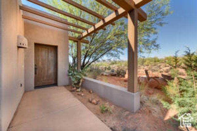 1151 W SHAWNEE CT, Ivins, UT 84738