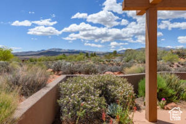 1151 W SHAWNEE CT, Ivins, UT 84738