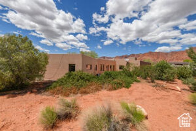 1151 W SHAWNEE CT, Ivins, UT 84738