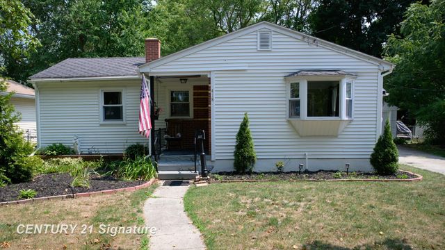 418 Labian Drive, Flushing, MI 48433