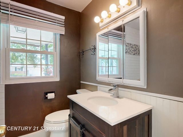 418 Labian Drive, Flushing, MI 48433