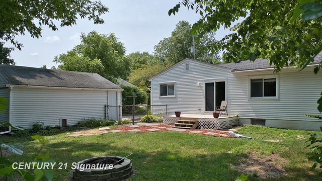 418 Labian Drive, Flushing, MI 48433