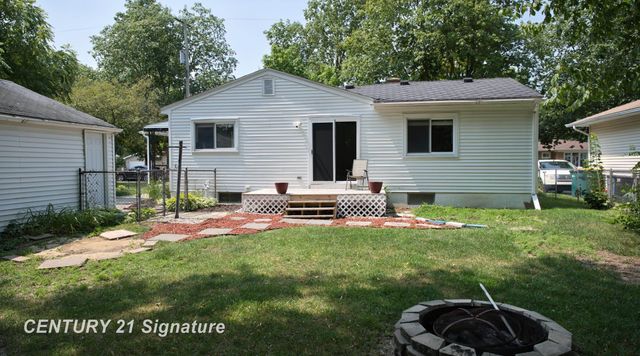 418 Labian Drive, Flushing, MI 48433