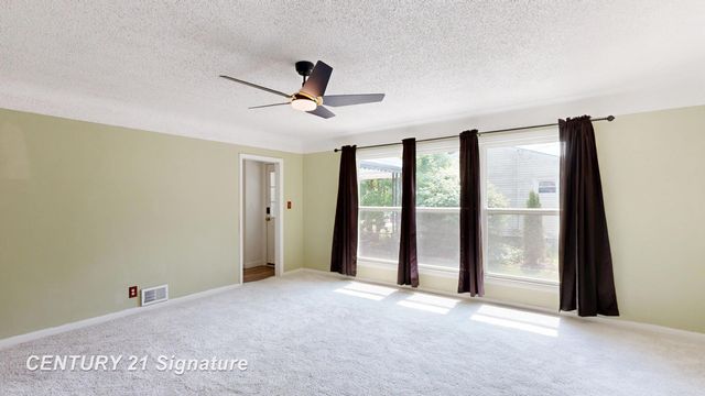 418 Labian Drive, Flushing, MI 48433