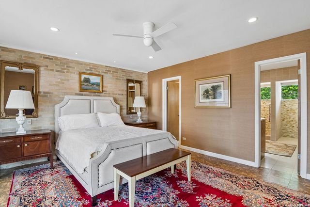 349 Mary Louise, San Antonio, TX 78201