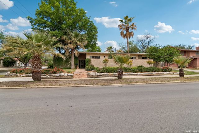 349 Mary Louise, San Antonio, TX 78201