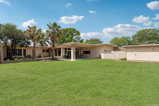 349 Mary Louise, San Antonio, TX 78201