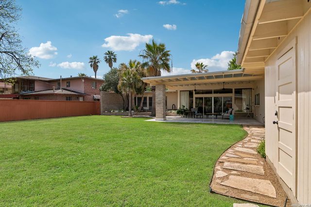 349 Mary Louise, San Antonio, TX 78201
