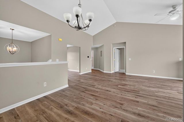 54851 Marissa Way 71, Shelby Twp, MI 48316