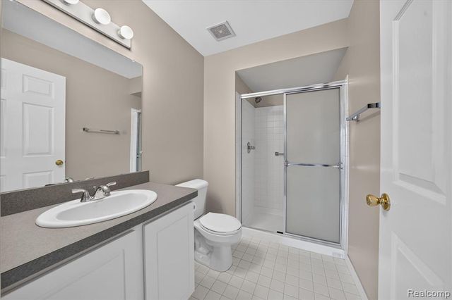 54851 Marissa Way 71, Shelby Twp, MI 48316