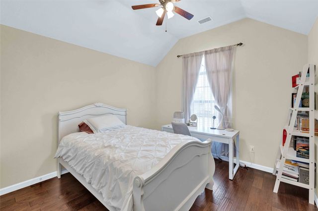 7305 Oak Leaf Drive, Mckinney, TX 75072