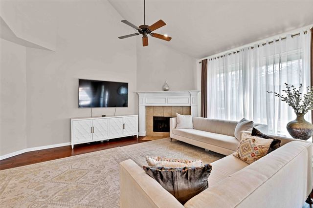 7305 Oak Leaf Drive, Mckinney, TX 75072