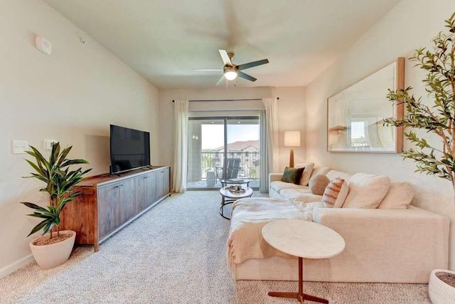 12001 Heatherly DR 5105, Austin, TX 78747