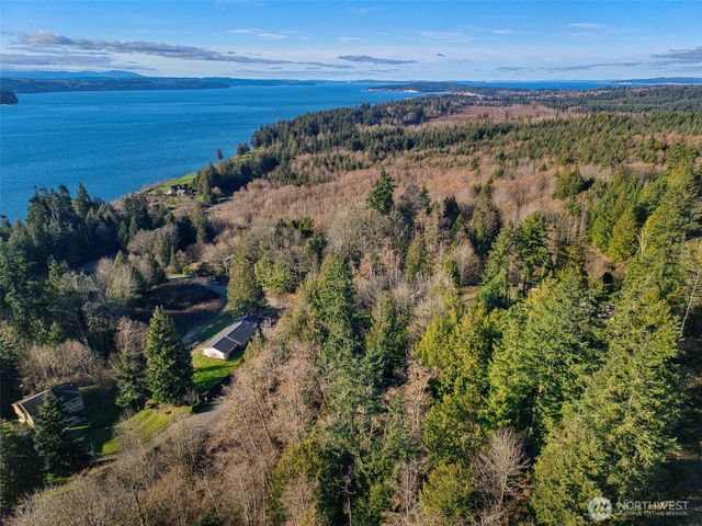 34638 Bridge View Place, Kingston, WA 98346