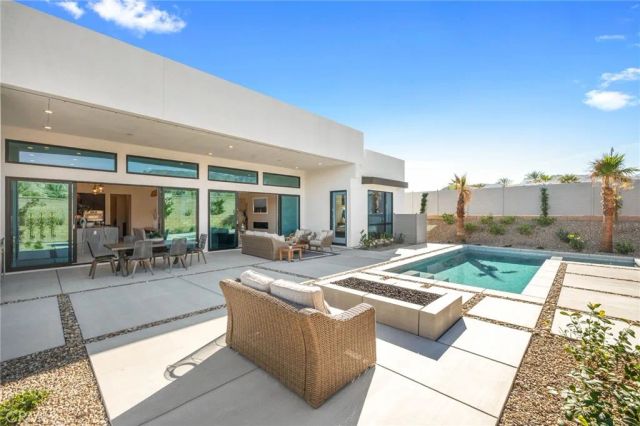 59 Cenoceras Court, La Quinta, CA 92253