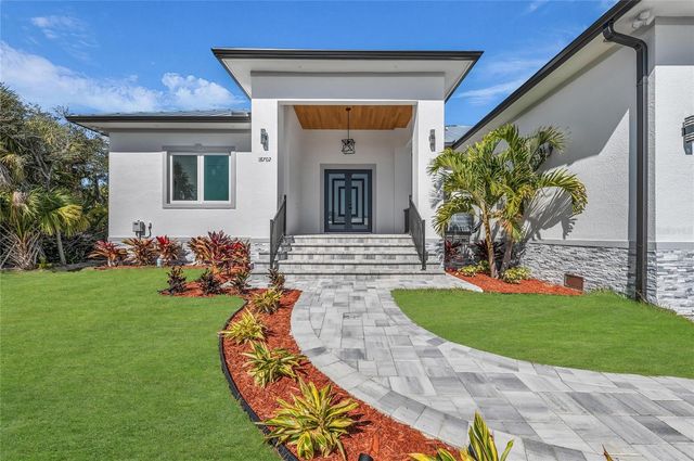 18702 ARAPAHOE CIRCLE, Port Charlotte, FL 33948